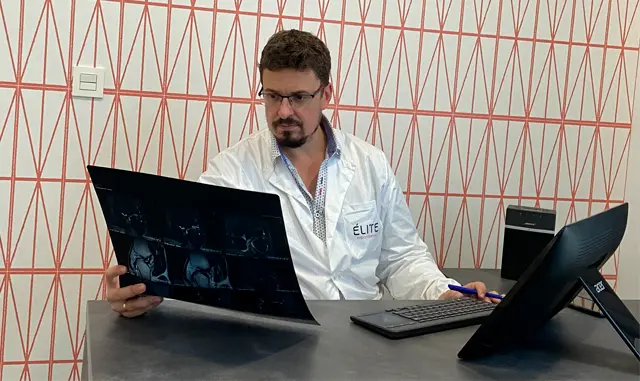 Consulta médica en Zaragoza con especialista en traumatología deportiva