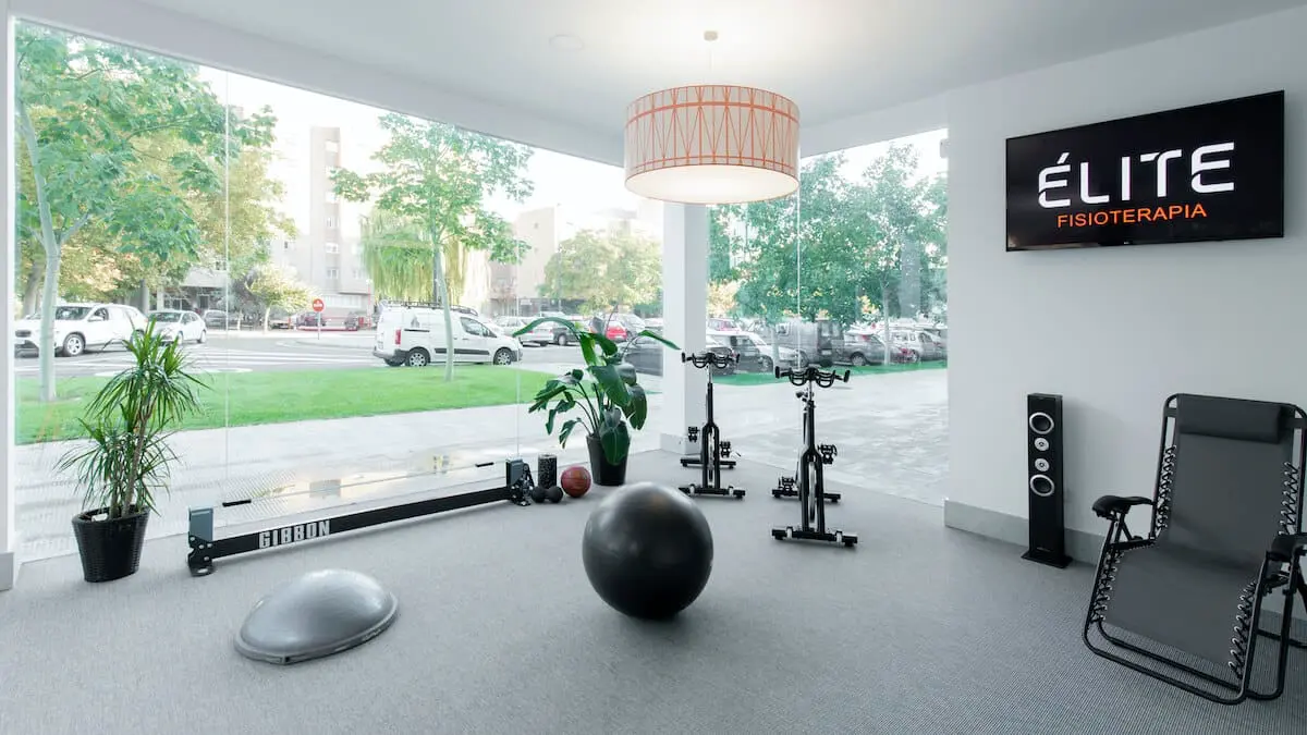 Clínica de fisioterapia en Zaragoza · Salas de tratamiento